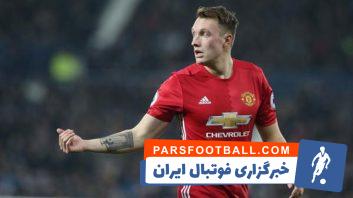 تمدید قرارداد منچستریونایتد با فیل جونز