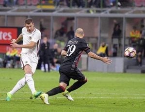 آ اس رم و آث میلان