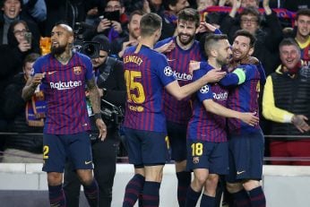 بارسلونا _ مسی - پیکه