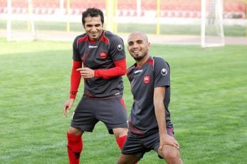 عادل کلاه کج