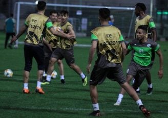 تیم ذوب آهن در صورت کسب برتری مقابل الوصل امارات، شانس بسیار خوبی برای صعود خواهد داشت ذوب آهن مقابل الوصلی به میدان می رود که از نماینده عراق شکست خورد.