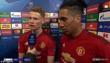 اسکات مک‌تومینای در جریان شکست مقابل بارسا به عنوان بهترین بازیکن میدان انتخاب شد مک‌تومینای می‌گوید یونایتد شانس صعود دارد و هرگز نباید دست‌کم گرفته شود.