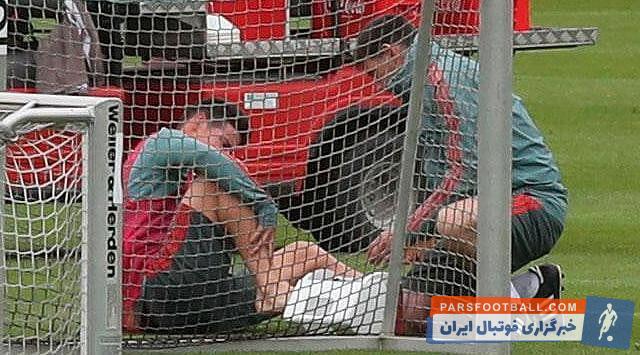 خامس که در ماه های اخیر بار دیگر روزهای خوبش برگشته، در تمرین امروز با تکل مهاجم 17 ساله بایرن، جاشوا زیرکزی، از ناحیه قوزک پای راست دچار آسیب دیدگی شد.