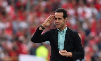 کریمی ؛ پیام تسلیت اینستاگرامی علی کریمی در پی درگذشت جمشید مشایخی