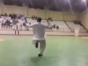 حرکات عجیب و غریب مربی فوتسال بلوچ