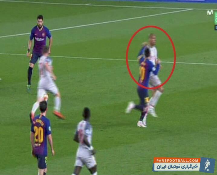 با گذشت ۳ روز از نبرد بزرگ دور رفت نیمهنهایی لیگ قهرمانان اروپا، یک صحنه مغفول مانده از لیونل مسی دستاویز لیورپولیها شده است.