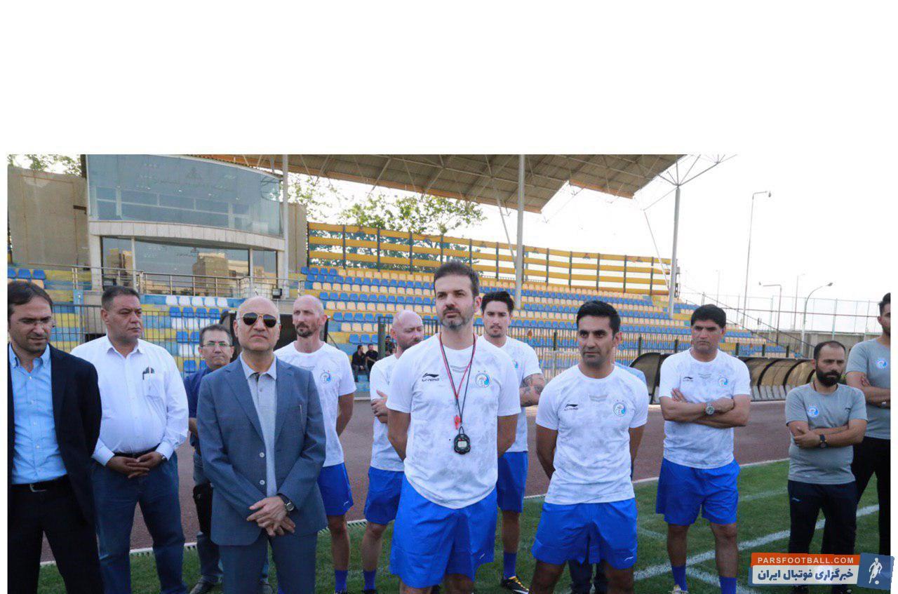 فتحی در جلسه معارفه استراماچونی حضور داشت فتحی ابتدا دقایقی برای بازیکنان صحبت کرد و بعد از آن آندره آ استراماچونی به صحبت برای شاگردانش پرداخت.