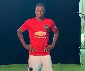 آرون وان بیساکا