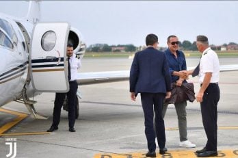 مائوریتسیو ساری سرمربی ایتالیایی برای هدایت یوونتوس با جت اختصاصی خود به تورین رسید. قرار است مراسم معارفه ساری در باشگاه یوونتوس امروز انجام گیرد.