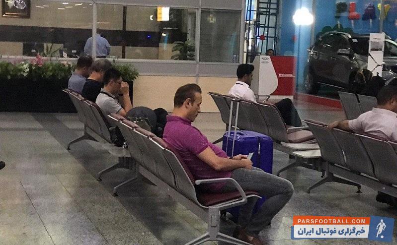 گل محمدی قبلا و در دوره مانوئل ژوزه جانشین او شد و نتایج مثبتی با پرسپولیس گرفت گل محمدی فعلا و همچنان مهمترین گزینه جانشینی برانکو ایوانکوویچ است.