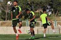 میثم تیموری در لیگ هجدهم پیراهن استقلال تهران را برتن کرده بود میثم تیموری در نقل و انتقالات تابستانی قراردادش را با آبی ها فسخ کرد و راهی تراکتور شد.