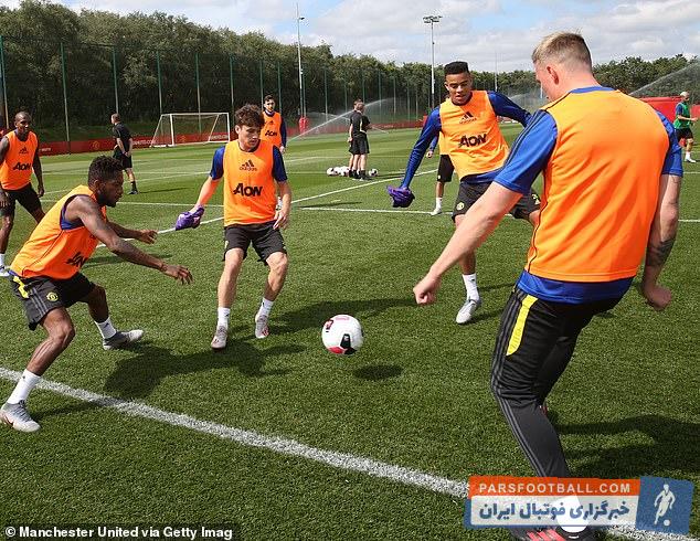 دنیل جیم ستاره جوان ولزی اولین خرید تابستانی منچستریونایتد بود که با قراردادی به ارزش 15 میلیون پوند از سوانسی به شیاطین سرخ پیوست.