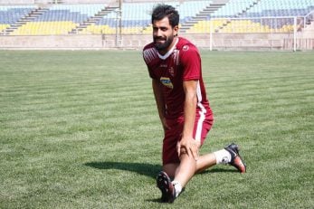 کنعانی زادگان مدافع جدید پرسپولیس است کنعانی زادگان با همان موهای بهمریخته و لبخند همیشگی در اولین تمرینش با این تیم شرکت کرد تا کار سختش را آغاز کند.