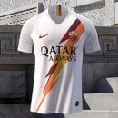 دنیله ده روسی، اسطوره محبوب آاس رم نیز بعد از نزدیک به دو دهه از این باشگاه جدا شد تا تلخکامی هواداران تیم آاس رم تکمیل شود.