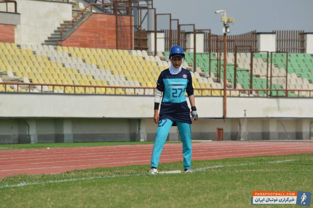 اسما زحمتکش