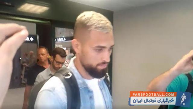 لئو دوارته ستاره سابق فلامنگو دیروز برای آخرین مراحل امضای قراردادش با آث میلان وارد میلان شد لئو دوارته امروز در تست پزشکی باشگاه شرکت خواهد کرد.