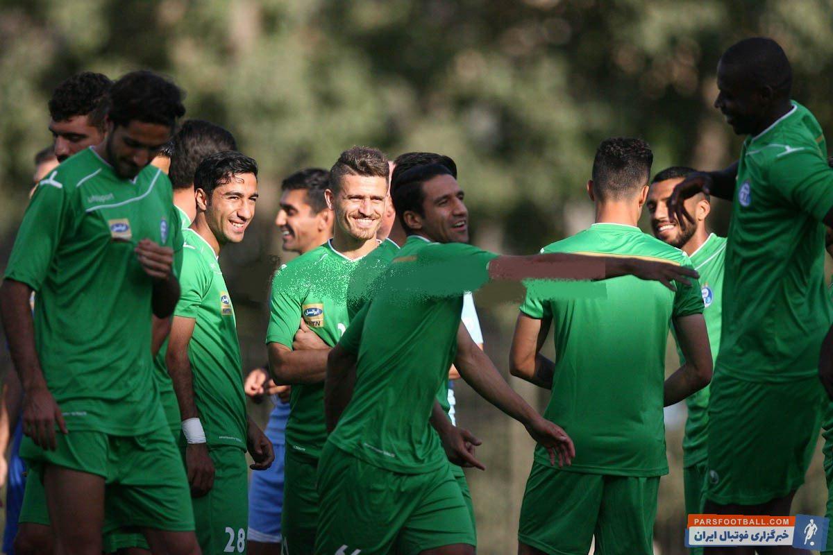 استقلال پنجشنبه در دیداری دوستانه به میدان رفت و پیش از آن نیز تمرینات خود را به صورت مرتب و با برنامه جلو برد نکته مهم تر اما شکل تمرینات استقلال است.