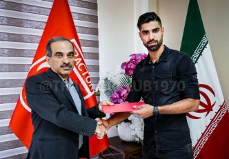 رضا اسدی هافبک فصل گذشته تیم فوتبال سایپا که مورد توجه تیمهای استقلال و فولاد خوزستان قرار داشت، با عقد قراردادی به تیم تراکتورسازی تبریز پیوست.
