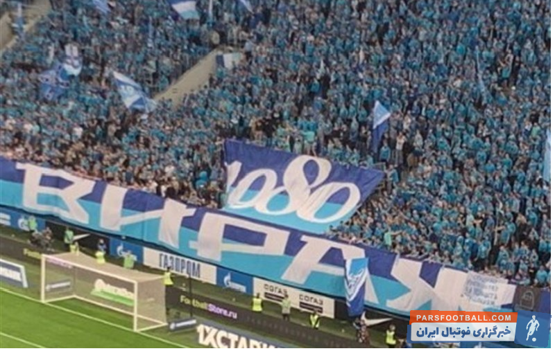 زنیت در حالی به تازگی مالکوم ۲۲ ساله را در ازای ۳۶ میلیون پوند از بارسلونا به خدمت گرفت که هواداران این تیم روسی استقبال خوبی از خرید جدید خود نکردند.