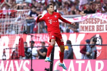 فیلیپ کوتینیو یک بار نیز دیرک دروازه کلن را به لرزه درآورد و پاس گل چهارم را نیز برای ایوان پریشیچ ارسال کرد تا عصر فوق العاده خود را تکمیل کند.