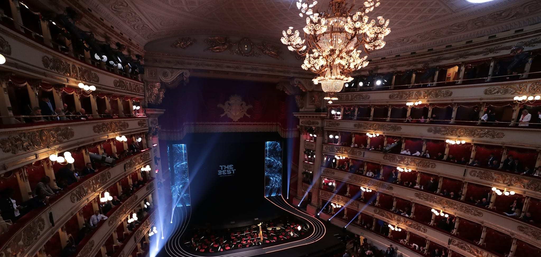 جانی اینفانتینو رئیس فدراسیون جهانی فوتبال در مراسم انتخاب بهترین‌های فیفا هم به ایران اولتیماتوم داد تا راهی برای ورود زنان به ورزشگاه‌ها باز کند.