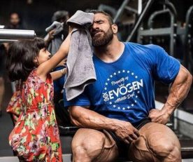 هادی چوپان : من یک وجب از خاک کشورم و شیرازم را به آمریکا نمیدهم