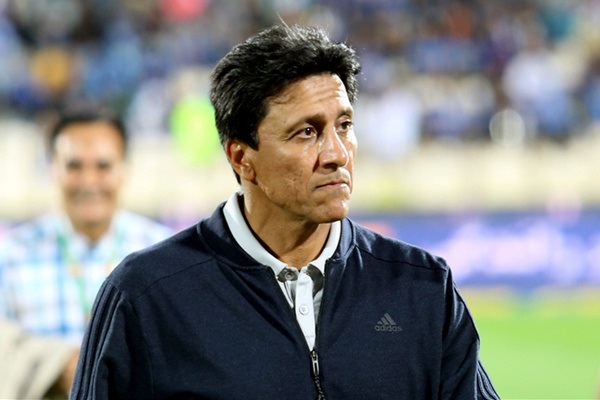 خشم شدید مربی پیشین استقلال: مقصر کسانی هستند که باعث جدایی رحمتی شدند!