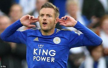 همسر جیمی واردی به تازگی ادعا کرد که همسر وین رونی اخبار مربوط به زندگی خصوصی آنها را در اختیار نشریه سان قرار می داد؛ موضوعی که به جنجالی بزرگ تبدیل شد.