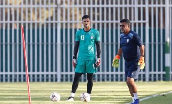 محمد حبیبی پیش از تیم ملی در تیم امید مشغول بود در سال‌های اخیر سابقه مربیگری در نوجوانان و تیم‌های ملی بانوان در رده‌های مختلف را در کارنامه خود داشت.