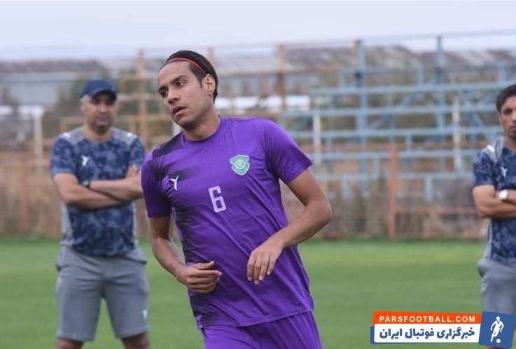 پرسپولیس ؛ احمد زنده روح : برابر پرسپولیس برای برد به میدان میرویم