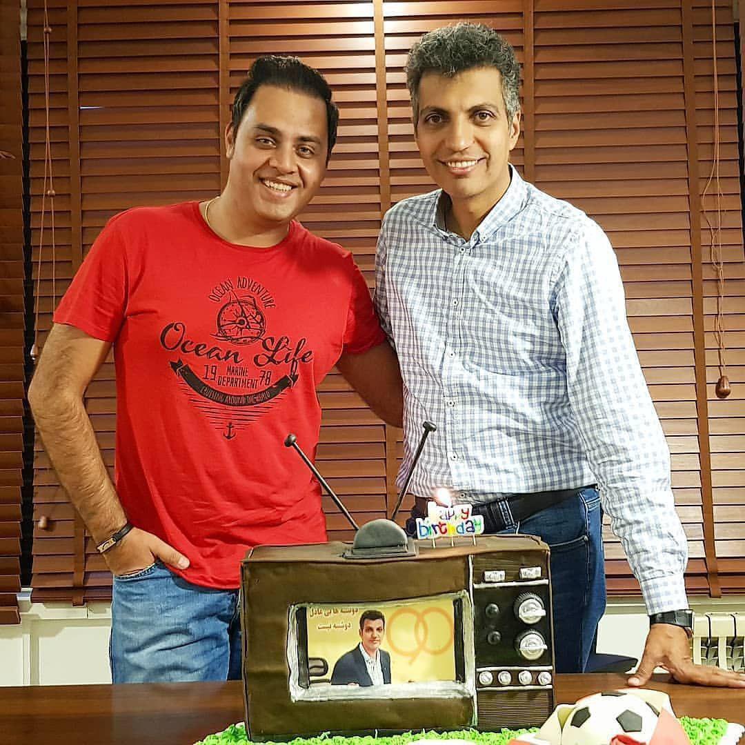 تصویری از کیک تولد 45 سالگی عادل فردوسی پور