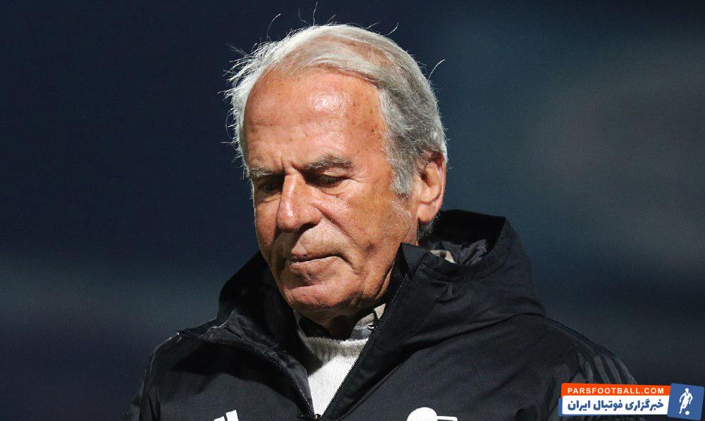 دنیزلی سرمربی ترک تبار تراکتور در پایان مسابقه با ناراحتی و عصبانیت زمین را ترک کرد و مشخص بود که از نتیجه به دست آمده راضی نیست.