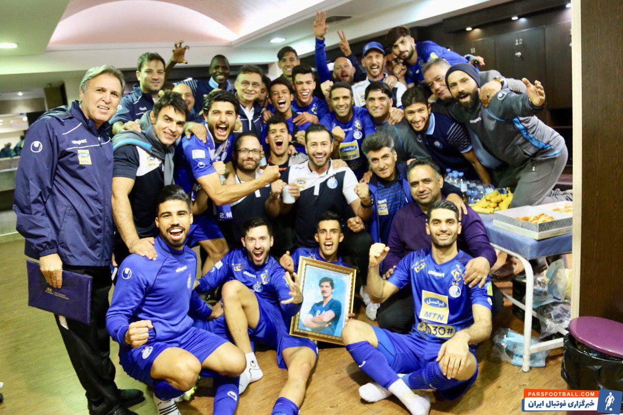 در سالگرد فوت منصور پورحیدری چهره تاثیرگذار و اسطوره ای باشگاه استقلال این تیم موفق شد در آزادی با پنج گل پنجمین برد متوالی خود در لیگ نوزدهم را جشن بگیرد.