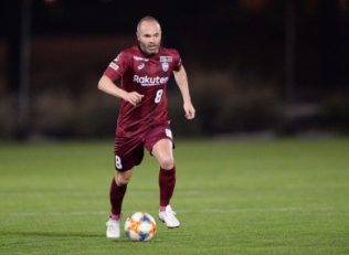 بارسلونا ؛ آندرس اینیستا : نمی‌دانم که نیمار در آینده به بارسا خواهد آمد یا نه