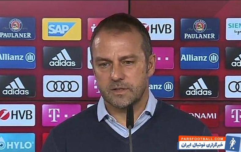 فلیک : روبرت کامل‌ترین مهاجم جلوی دروازه‌ است ، او بهترین مهاجم جهان است