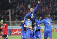 علی کریمی بی تردید یکی از بهترین بازیکنان استقلال در دو هفته گذشته لیگ برتر بوده است، جایی که در کنار دو گلی که زده در کارهای دفاعی هم نمایش موفقی داشته است.