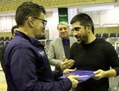 رئیس فدراسیون کشتی پس از ارائه مطالبی برای فرنگی کاران، حکم سرمربیگری محمد بنا را به وی اهدا و برای تیم ملی کشتی در مسابقات پیش رو آرزوی موفقیت کرد.