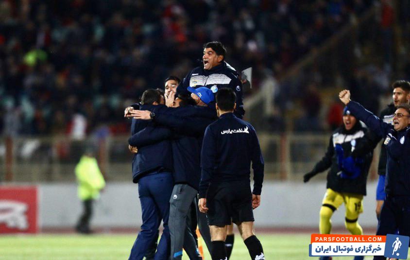 نامجومطلق : استقلال با استراماچونی نترس بازی میکن