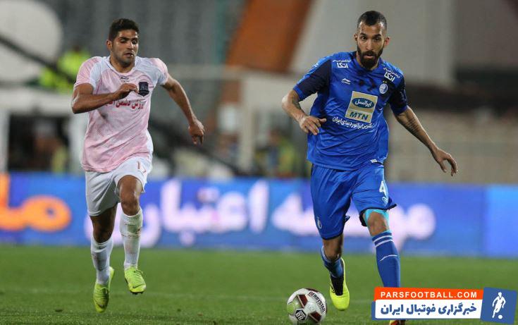 استقلال ؛ روزبه چشمی : نارضایتی وجود ندارد و رضایت کامل دارم