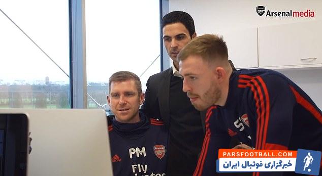 باشگاه آرسنال با انتشار ویدیویی، اتفاقات اولین روز حضور میکل آرتتا به عنوان سرمربی جدید این تیم در مقر باشگاه را به تصویر کشید.