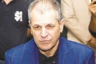 منزوی : آقای استراماچونی دنبال این نیست که پولش را بگیرد و نیاید