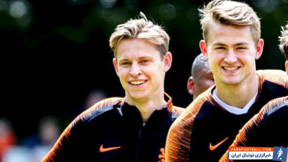 دی یونگ : دی لیخت می تواند در آینده نزدیک به بارسلونا بیاید