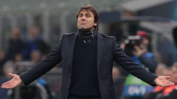 کونته : هم من و هم بازیکنان بسیار نا امید هستیم اما باید سر خود را بالا بگیریم