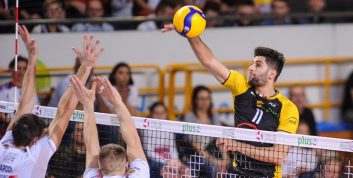 عبادیپور : آنها هوشمندانه بازی کردند و امتیازهای بیشتری به دست آوردند