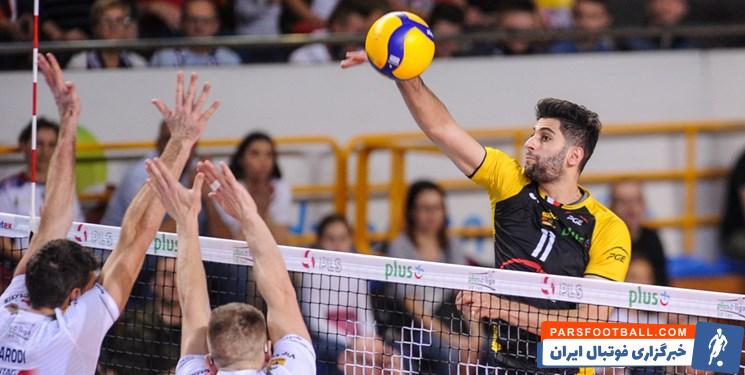 عبادیپور : آنها هوشمندانه بازی کردند و امتیازهای بیشتری به دست آوردند