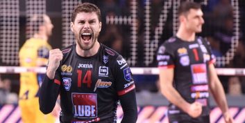 لوبه ؛ برونو رزنده : امیر غفورمرحله ریکاوری را به خوبی طی میکند