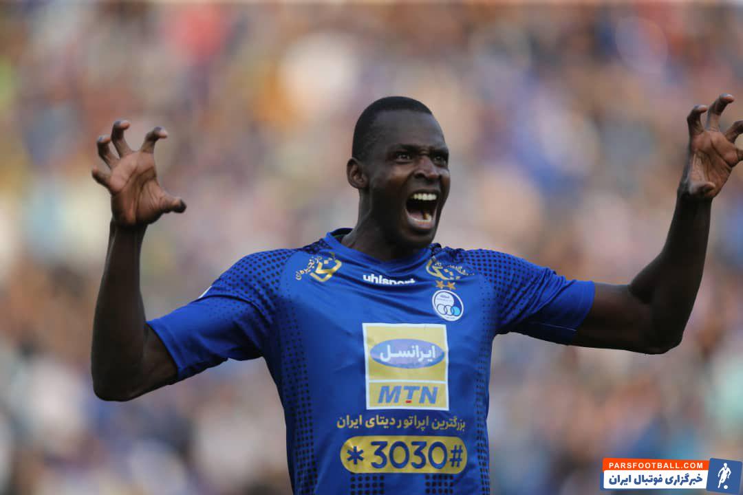 نوروزی ؛ واکنش پزشک استقلال به گلزنی شیخ دیاباته در دیدار برابر شهر خودرو