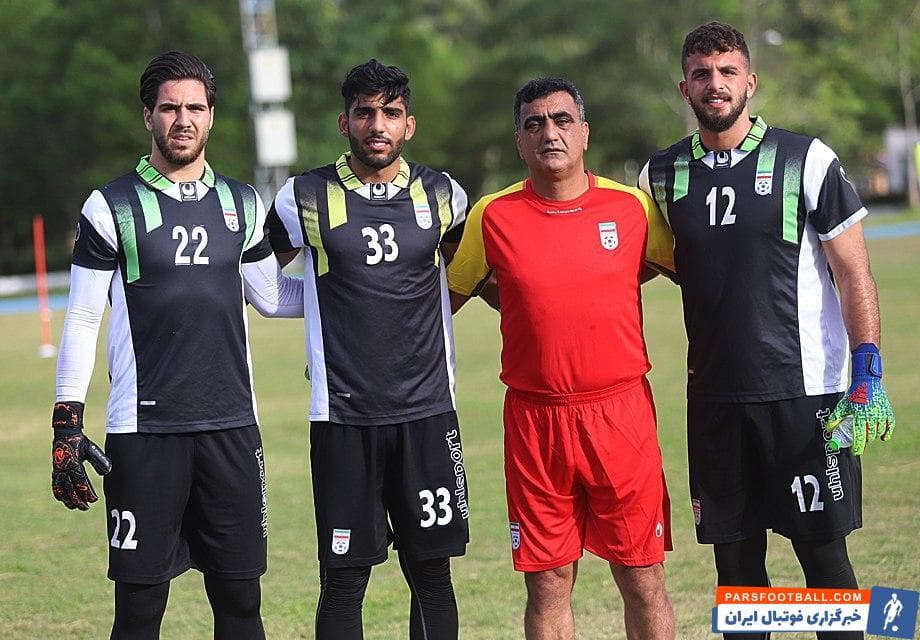 شنیده ها از اردوی تیم ملی امید نشان می دهد که حمید استیلی باید به جای معراج اسماعیلی دروازه بان دیگری برای دیدار اول مقابل ازبکستان انتخاب نماید.