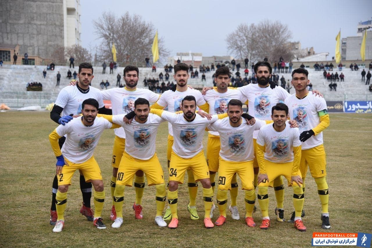 وحید بیاتلو