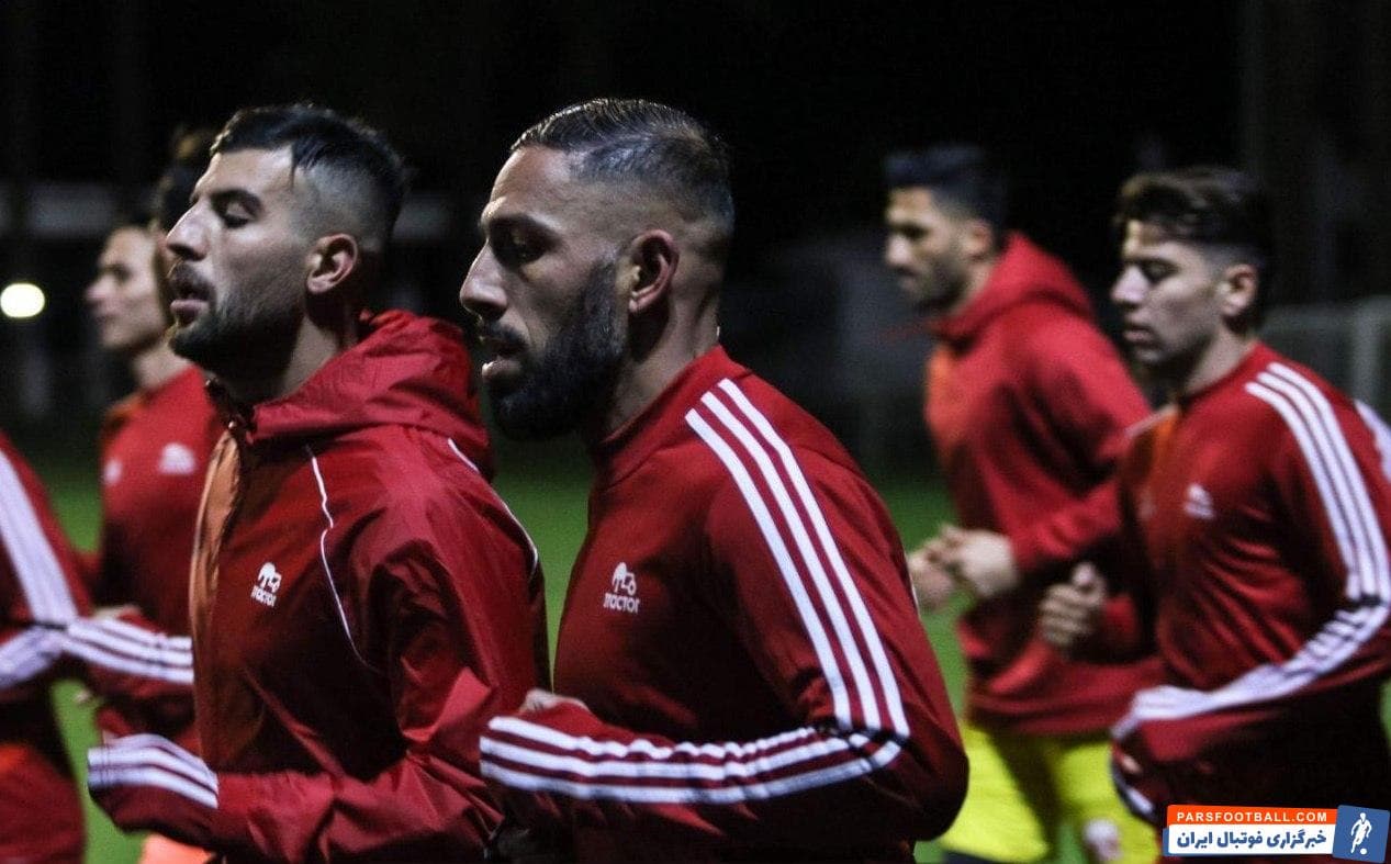 همزمان با شروع تمرینات تراکتور در تبریز دژاگه و میمبلا دو بازیکن باتجربه این تیم حضور نداشتند دژاگه و میمبلا برای تعطیلات به خارج از ایران رفته بودند.